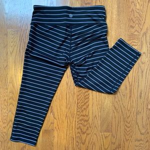 Athleta athletic capris. Size Small.